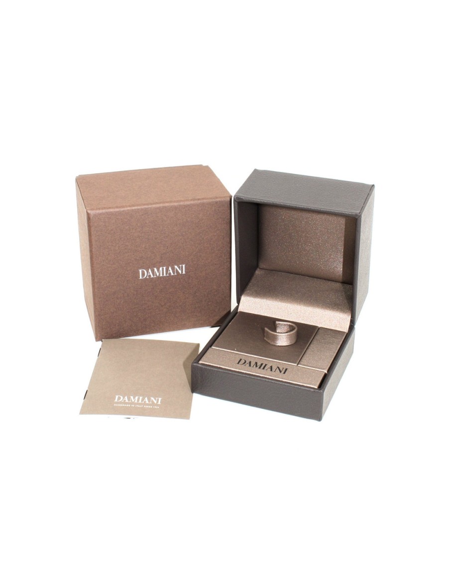 Gioielli Damiani - handmade in Italy since 1924 | Damiani Classic Anello In Oro Bianco, Rubino 0.83 Ct E Diamanti 0.68 Ct