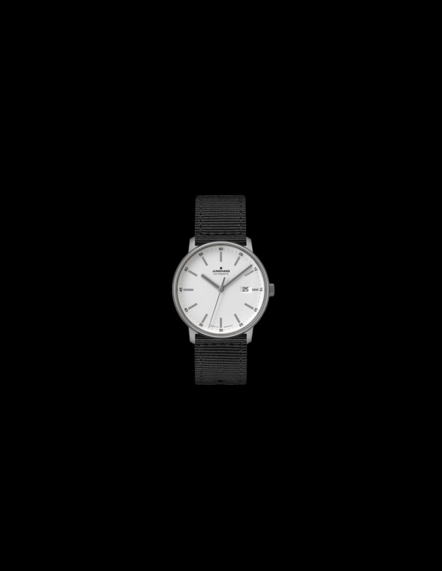 Orologeria Junghans - Germany since 1861 | Junghans Form A Titan Automatic Ref. Nr.027/2000.00